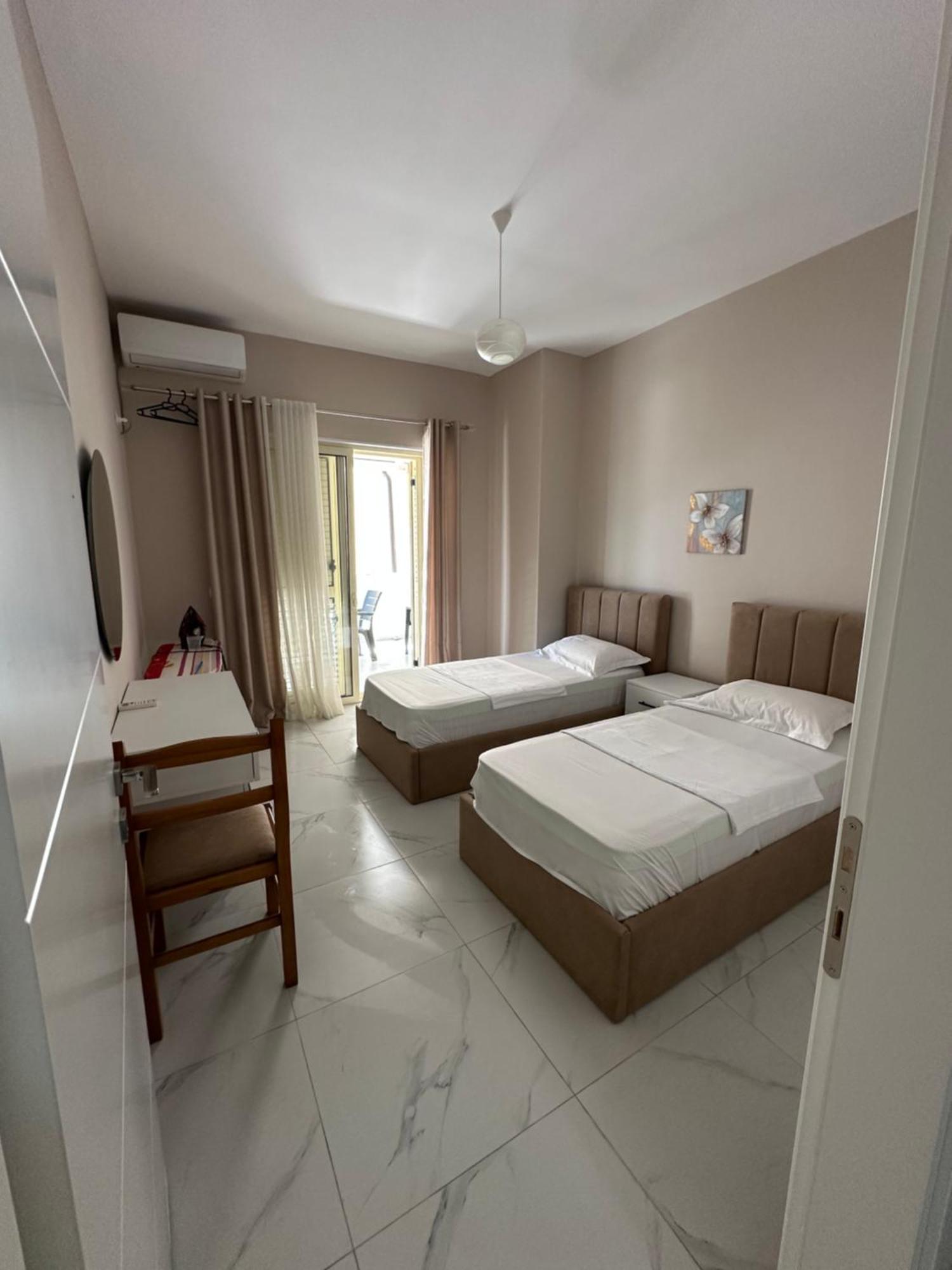 Roy Iii ,new Location Apartment